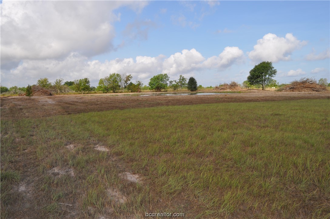 1713 Woody Lane Property Photo 24