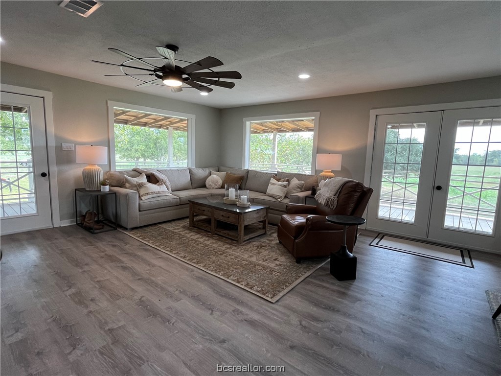 2401 Brazos River Lane Property Photo 10