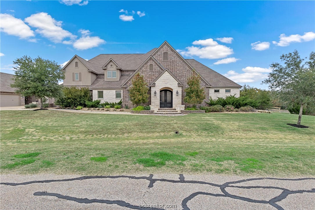 5009 Trumpeter Swan Drive Property Photo 3