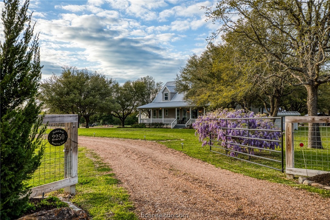 2250 Hartfield Road Property Photo