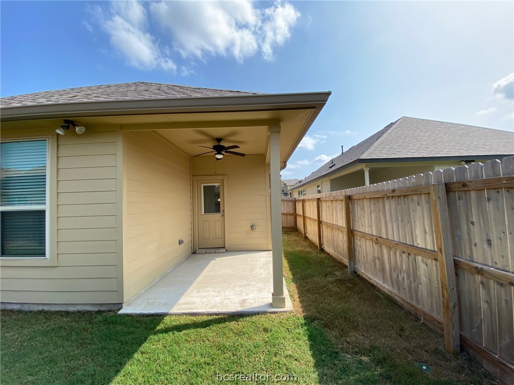 813 Mineral Wells Property Photo 17