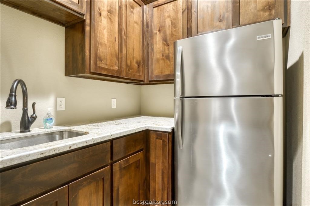 3813 Endeavor Property Photo 15