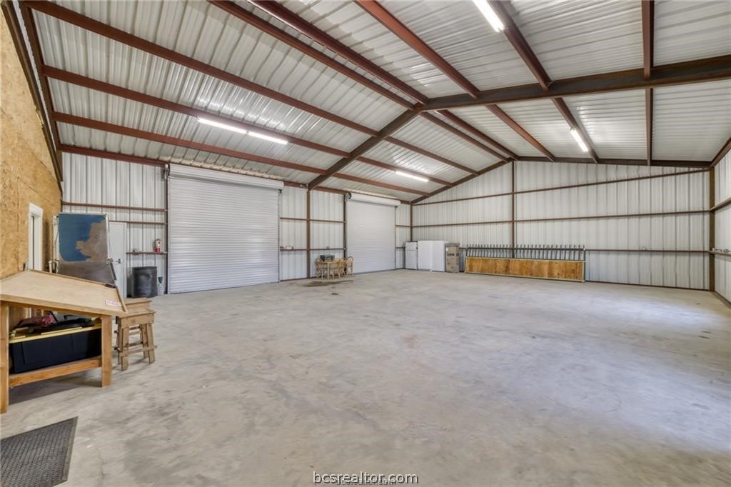 3813 Endeavor Property Photo 17