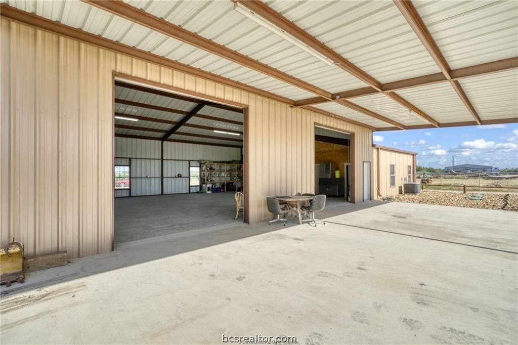 3813 Endeavor Property Photo 20