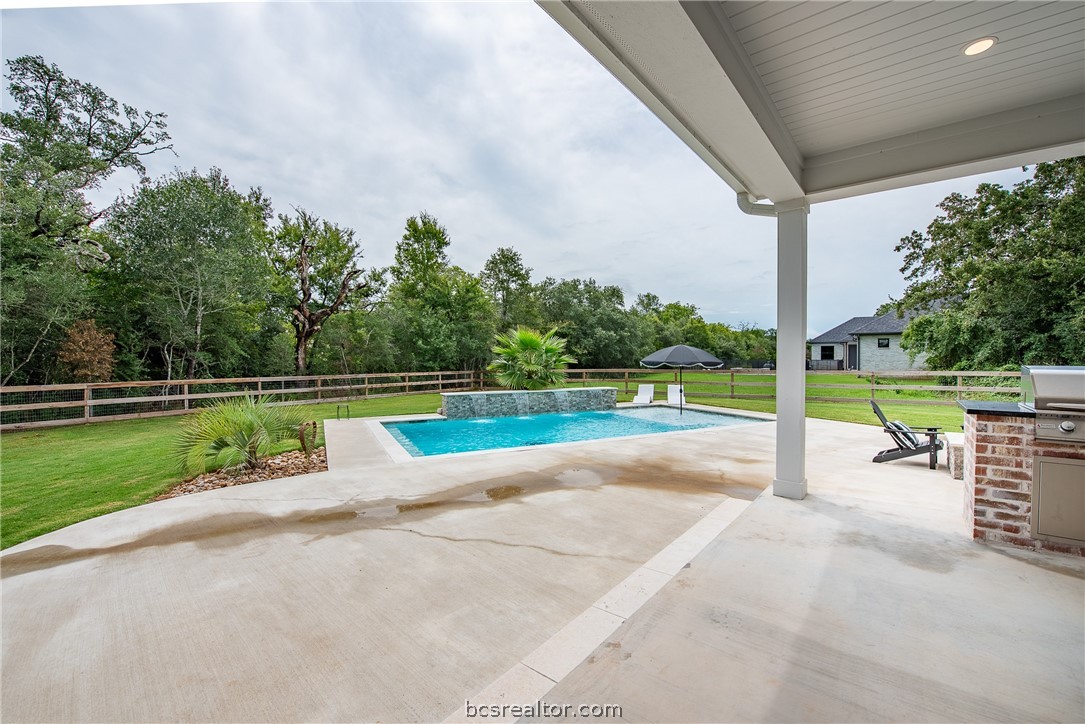 5444 Legend Oaks Court Property Photo 35