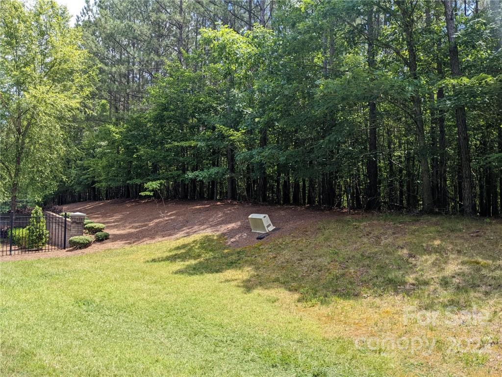 129 Plantation Way 78 Property Photo 4