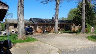 7172 Charlotte Highway Property Photo 1