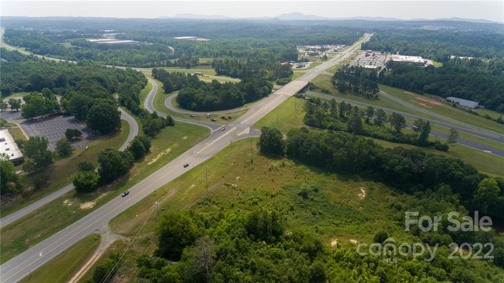 103 Stony Point Road Property Photo 8