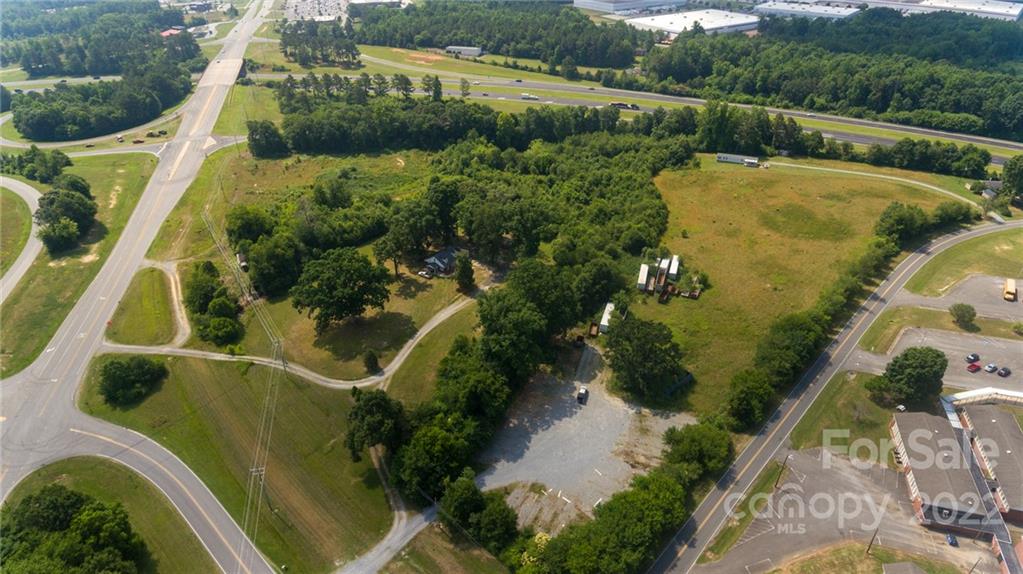 2207 David Baptist Church Road Property Photo 8