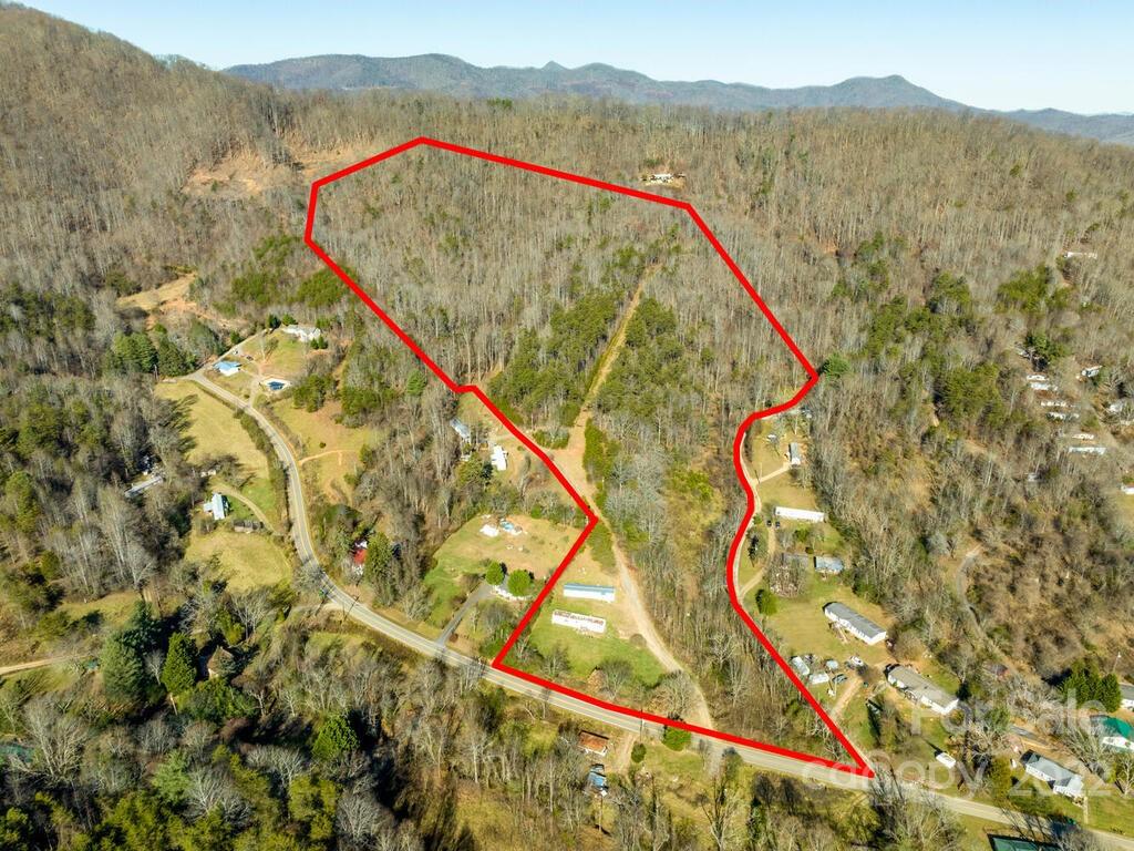 6 Tylers Run 12 Property Photo 4