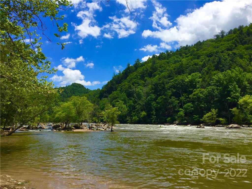 921 Wild River Run 33 Property Photo 15