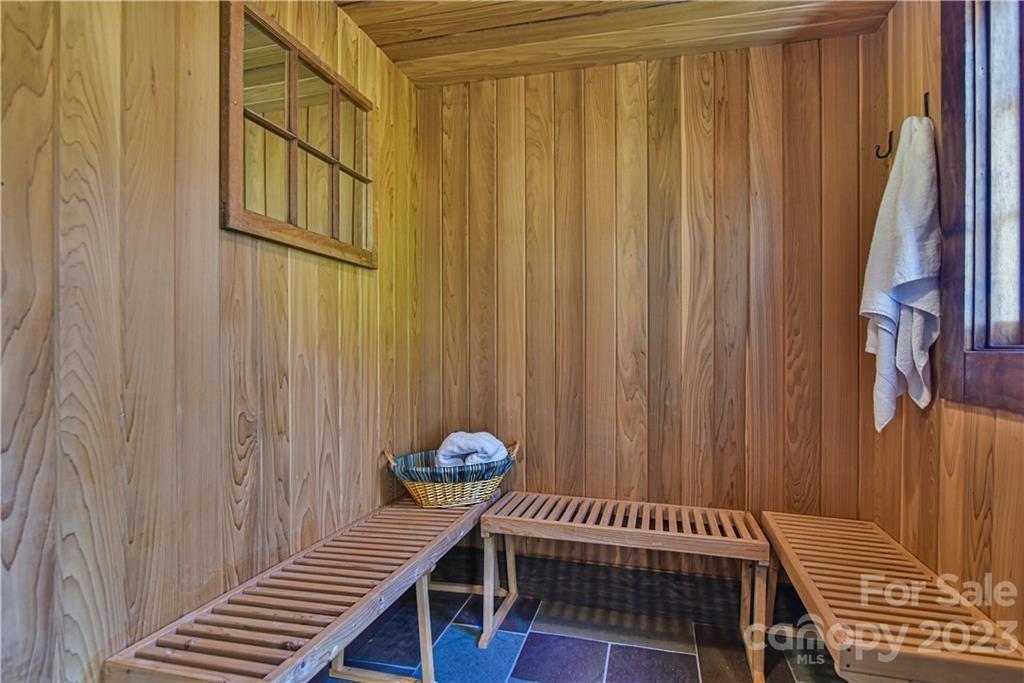 580 Freemont Drive 80 Property Photo 25