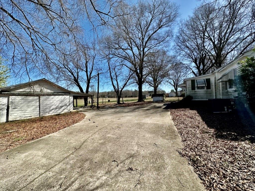 4085 W Nc 152 Highway Property Photo 10