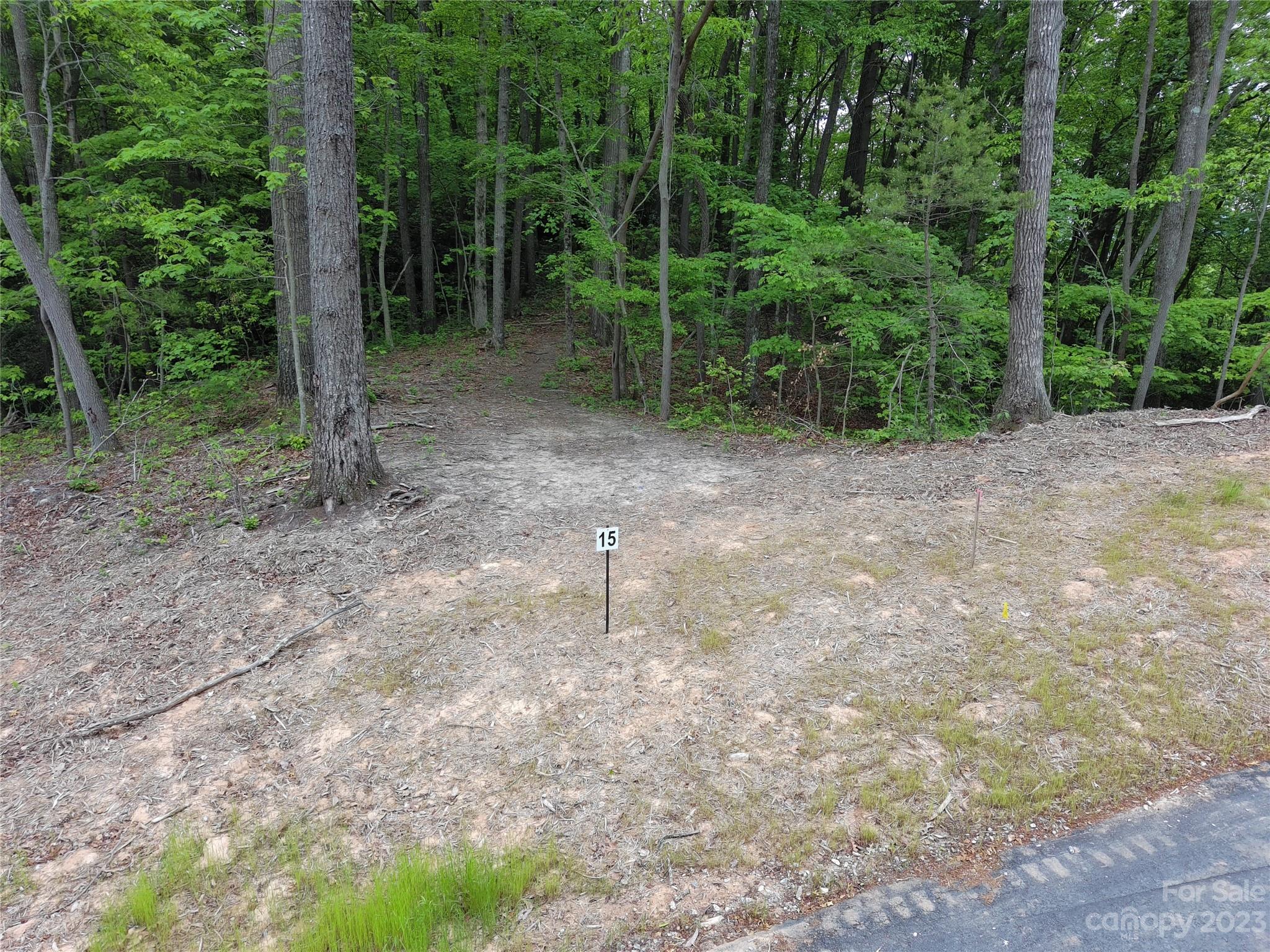 000 Northview Drive 15 Property Photo