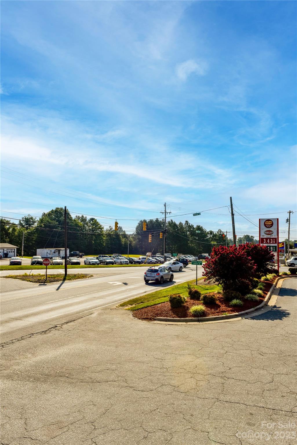 99999 Main Street Property Photo 3