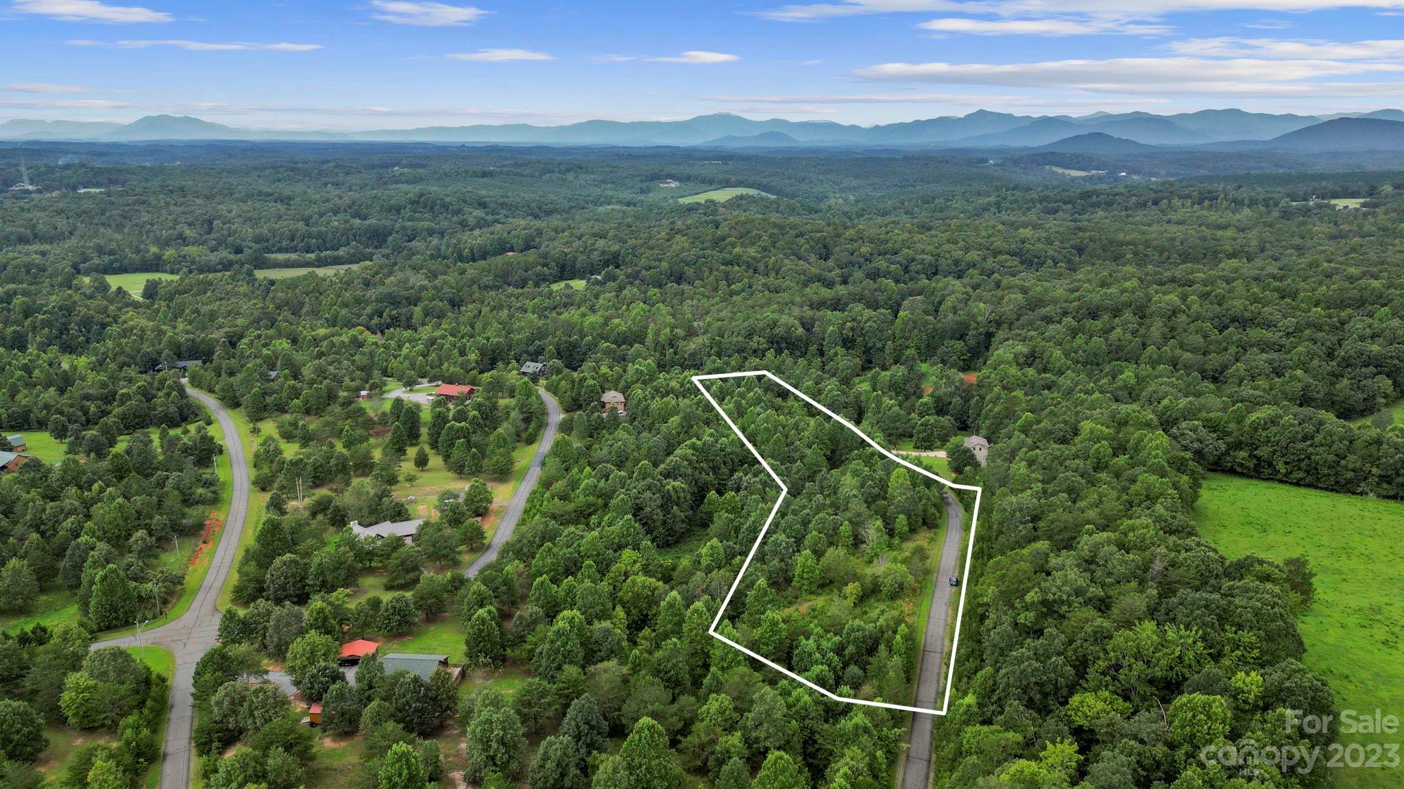 0 Willowby Run Property Photo 2
