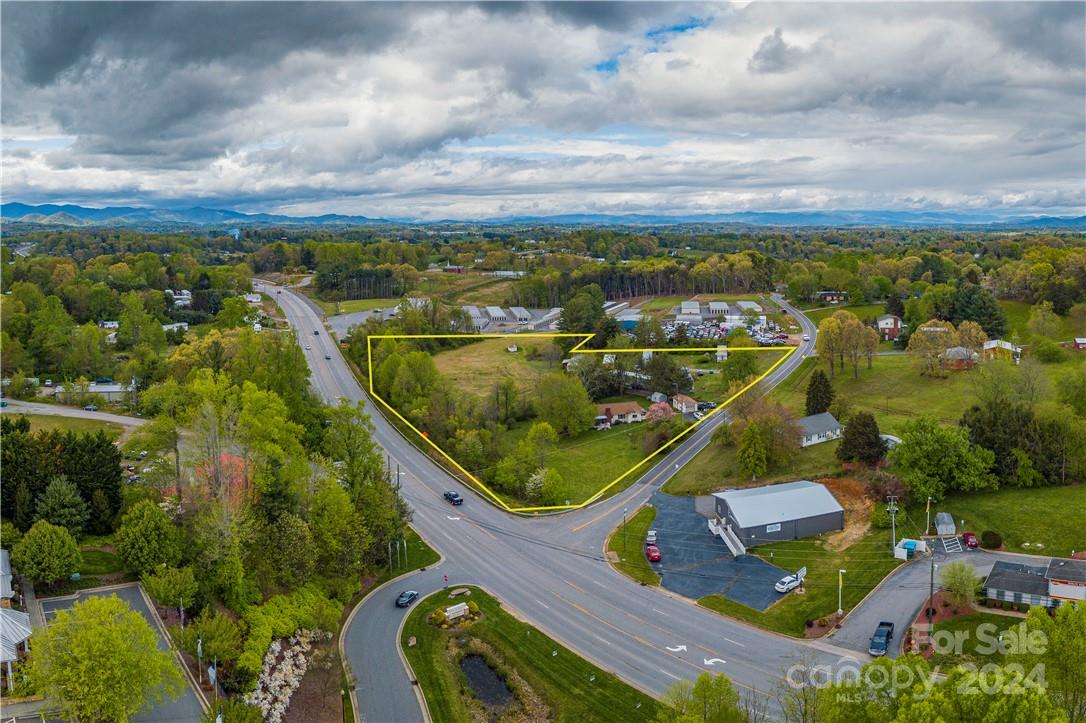 0000 New Leicester Highway Property Photo 2