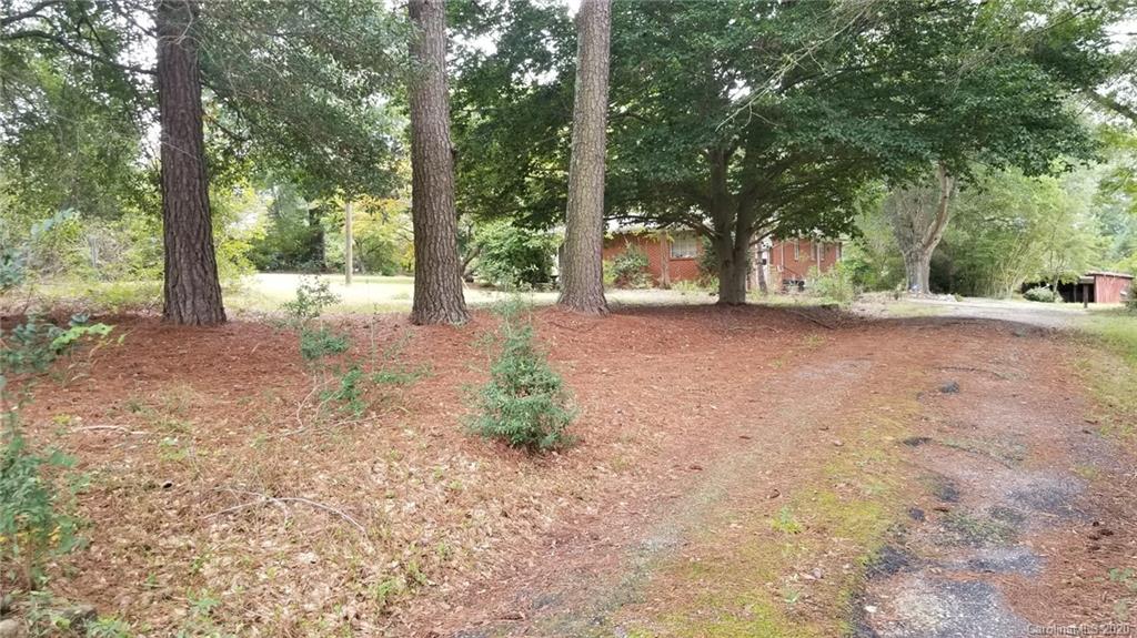 5987 Charlotte Highway Property Photo 7
