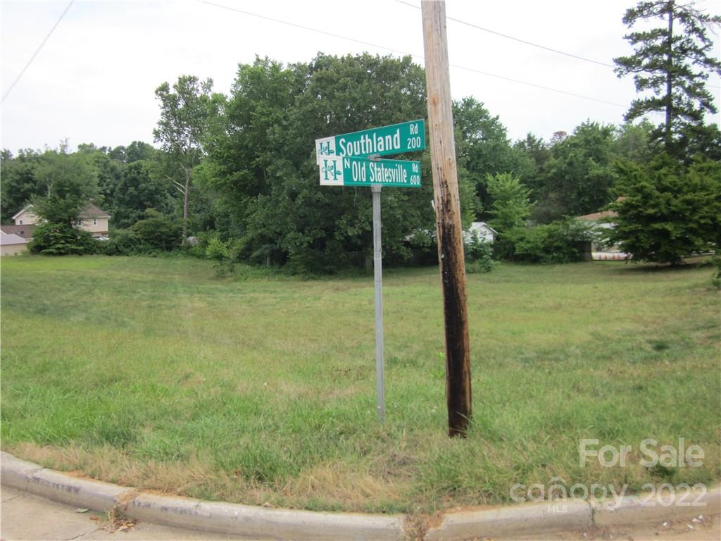 15105 Old Statesville Road Property Photo