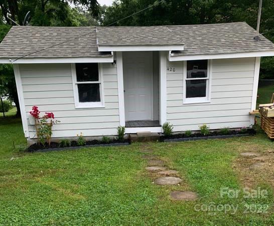 450 Davis Street Property Photo 3