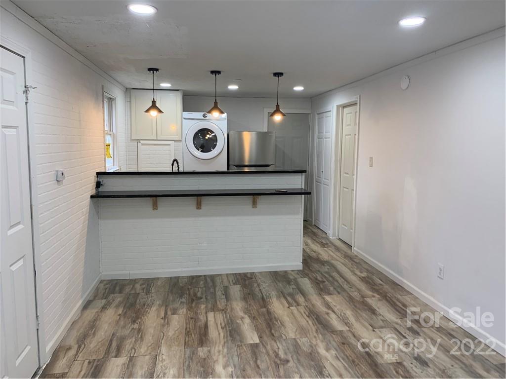 450 Davis Street Property Photo 38