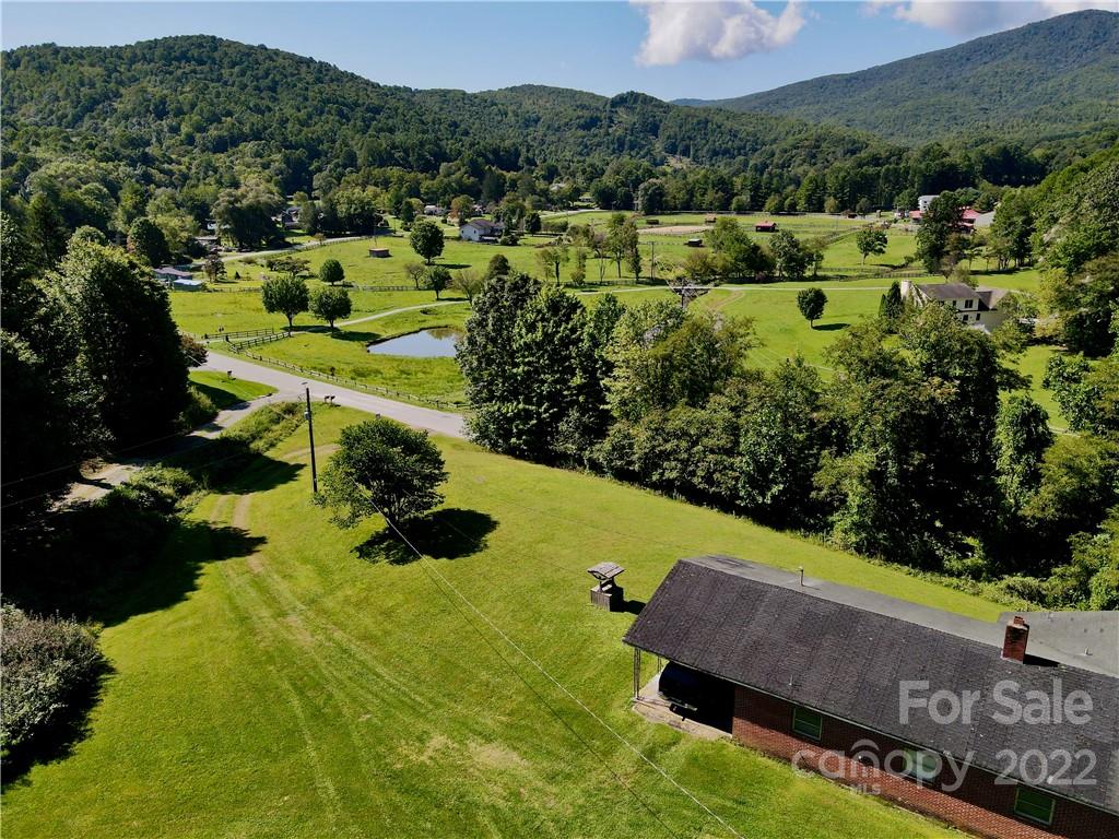 1125 Church Road Property Photo 3