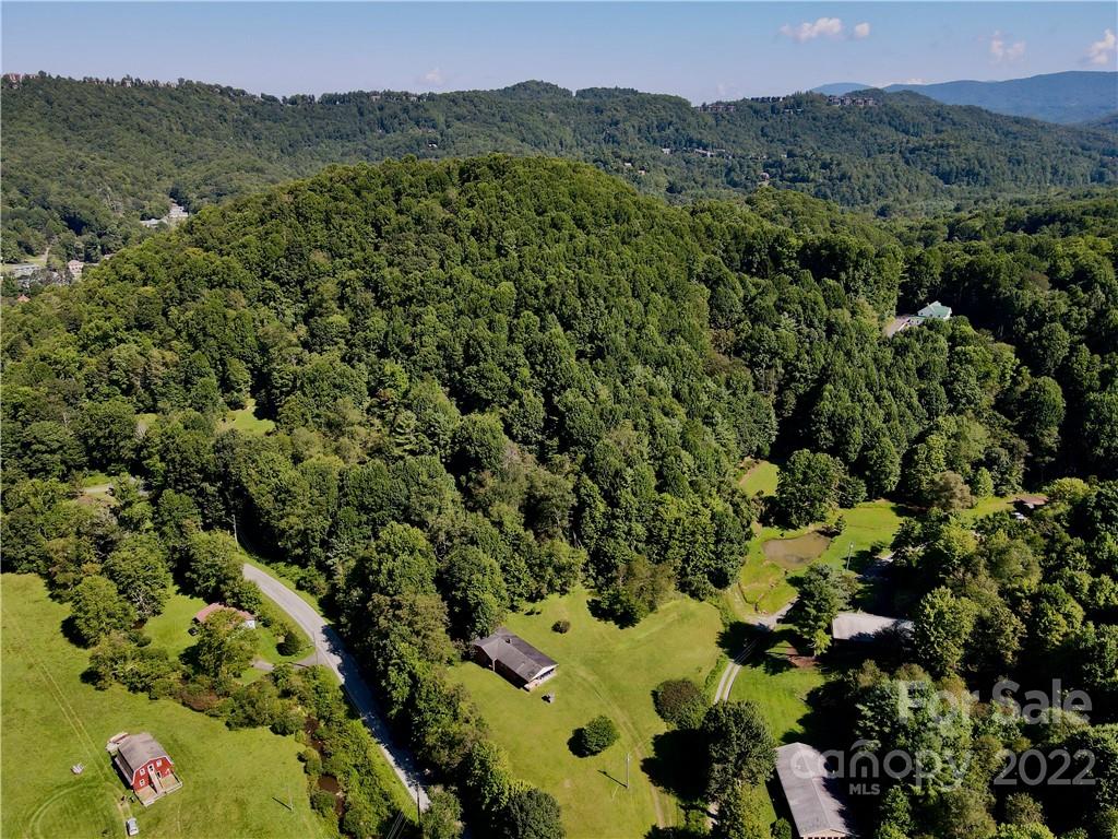 1125 Church Road Property Photo 6