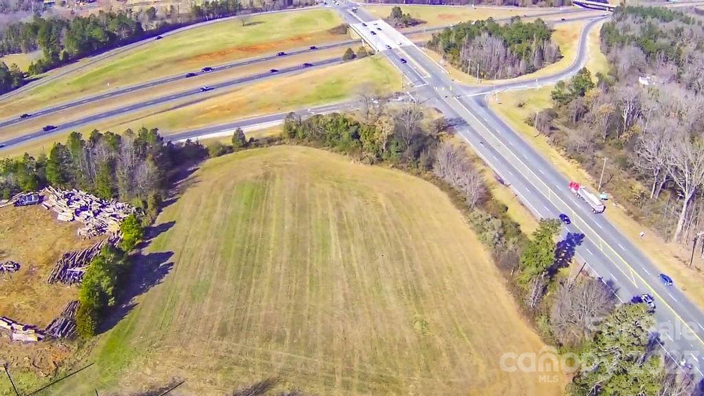 00 218 Highway Property Photo 2