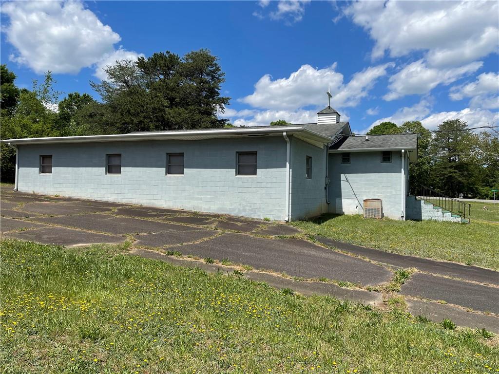 3391 Briarwood Drive Property Photo 4