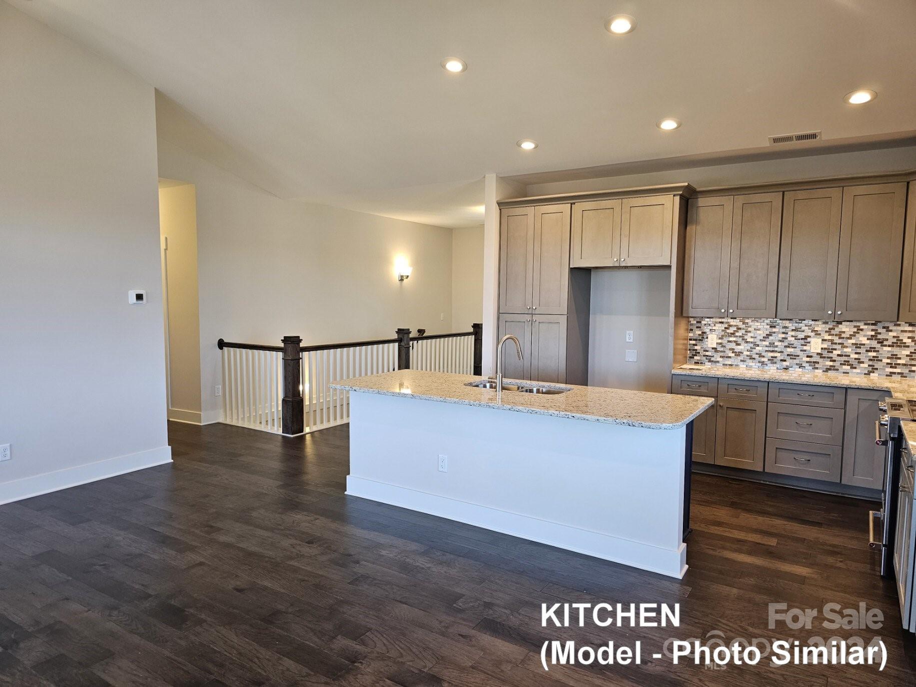 178 Waightstill Drive Property Photo 8
