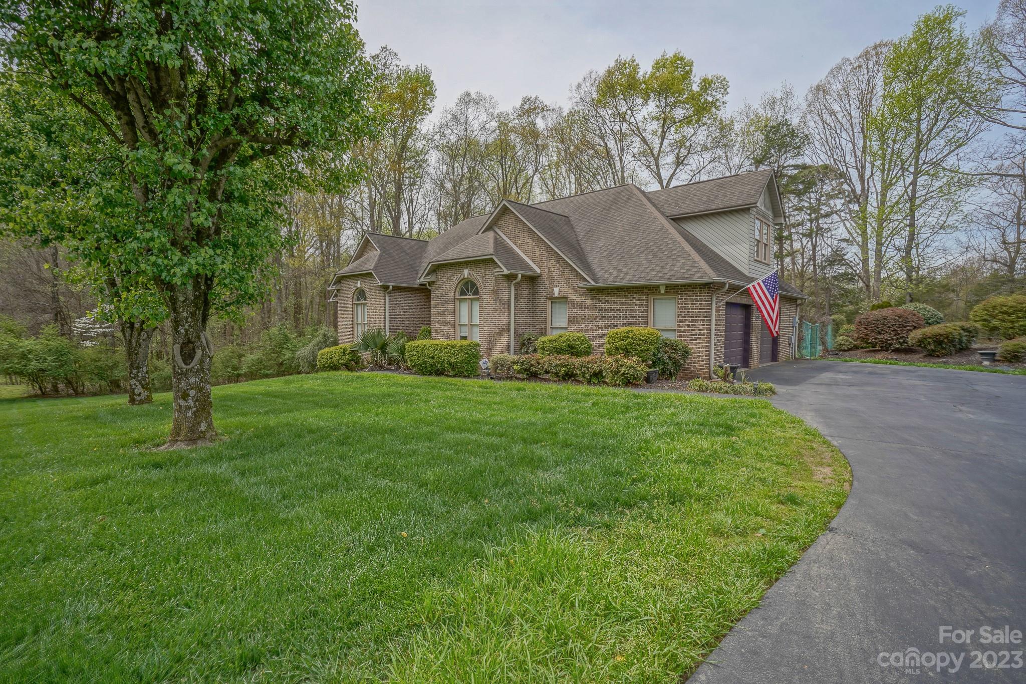 10235 Mount Holly Road Property Photo 1