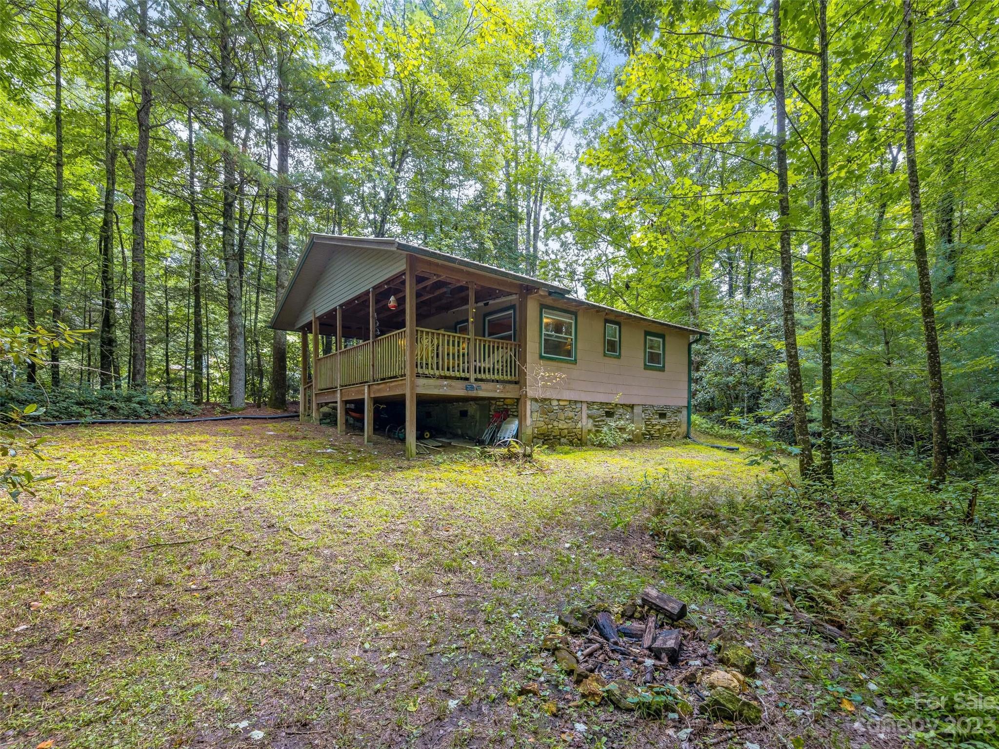 142 Whitewater Road Property Photo