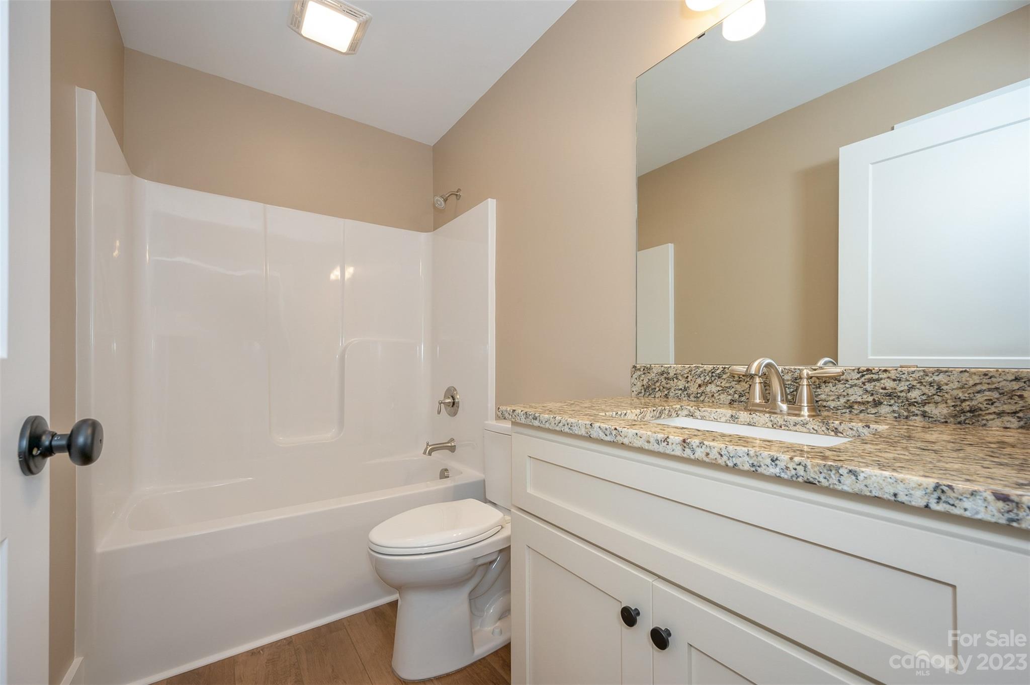 115 Kingston Place Property Photo 18