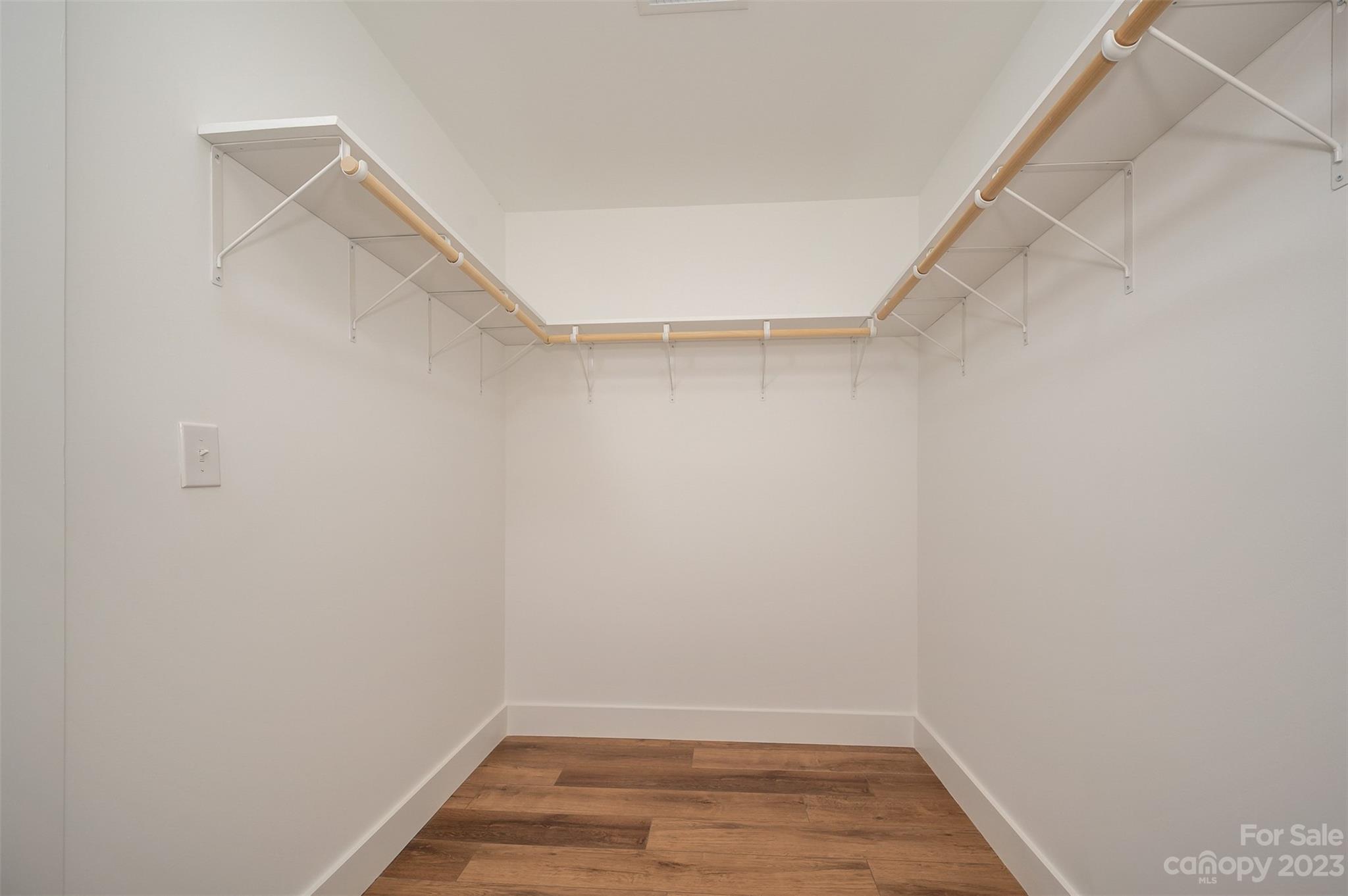 115 Kingston Place Property Photo 28