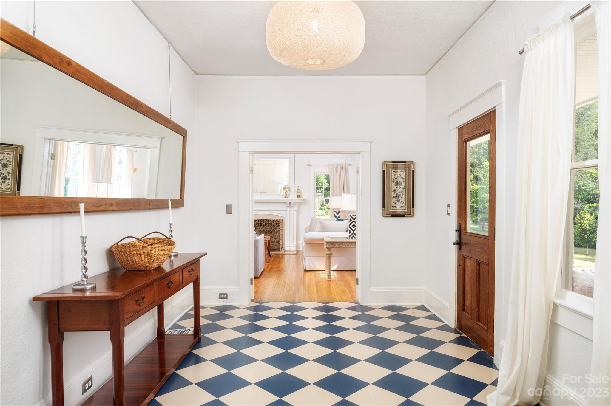 111 Rathfarnham Circle Property Photo 4