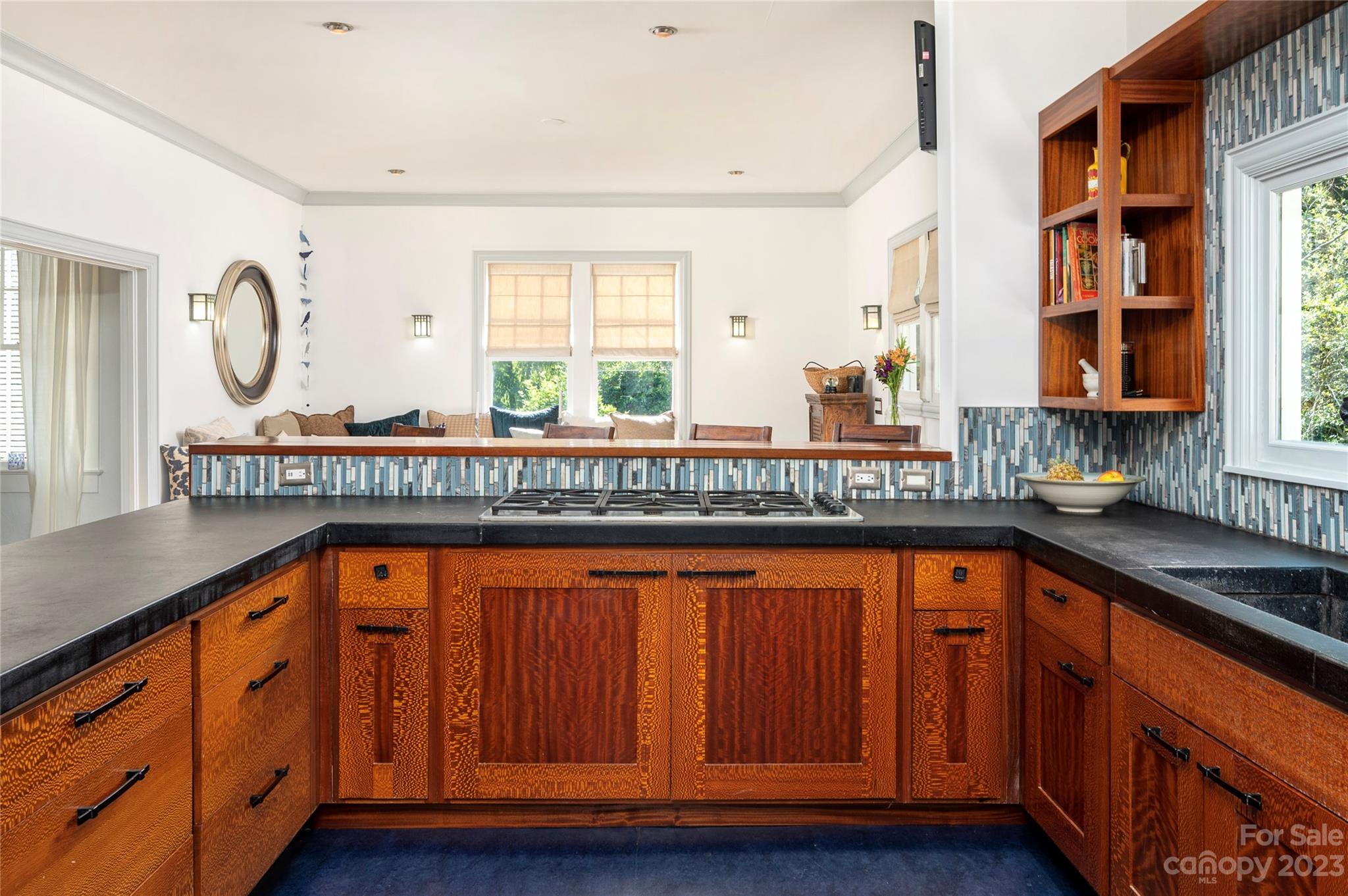 111 Rathfarnham Circle Property Photo 8