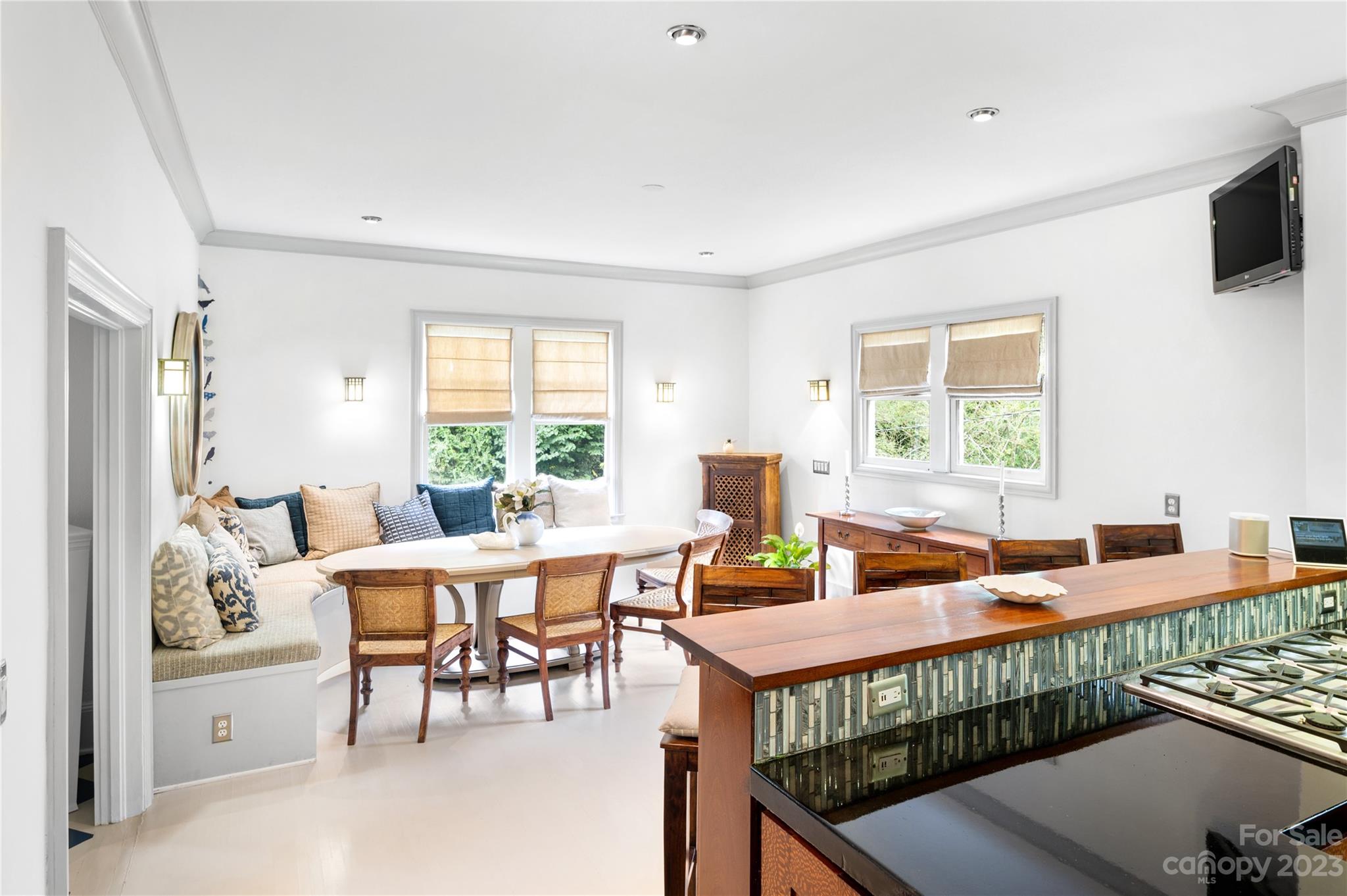 111 Rathfarnham Circle Property Photo 27