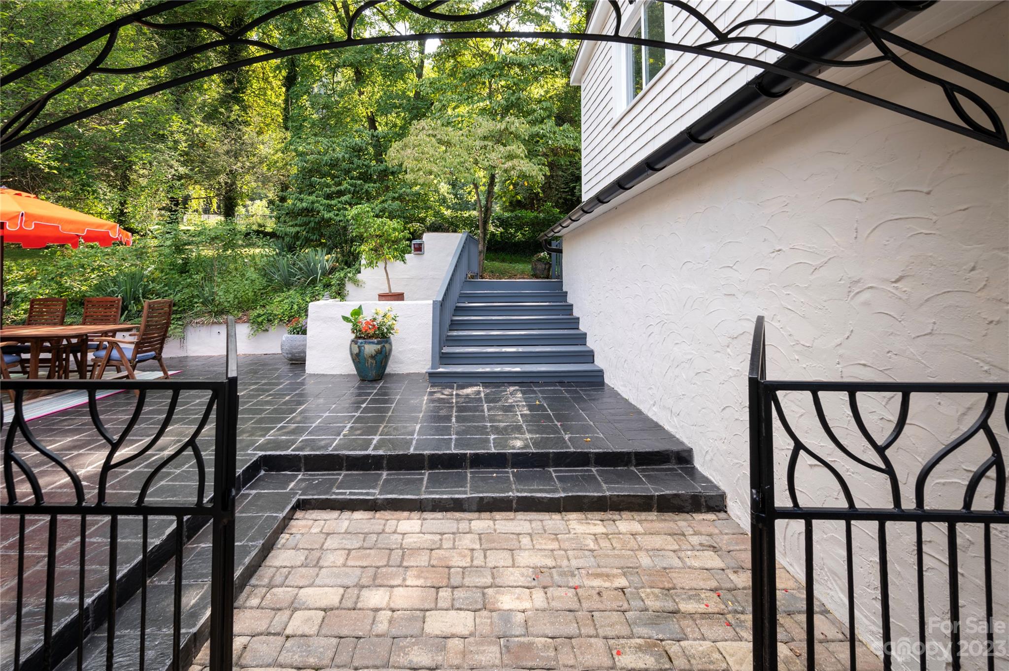 111 Rathfarnham Circle Property Photo 33