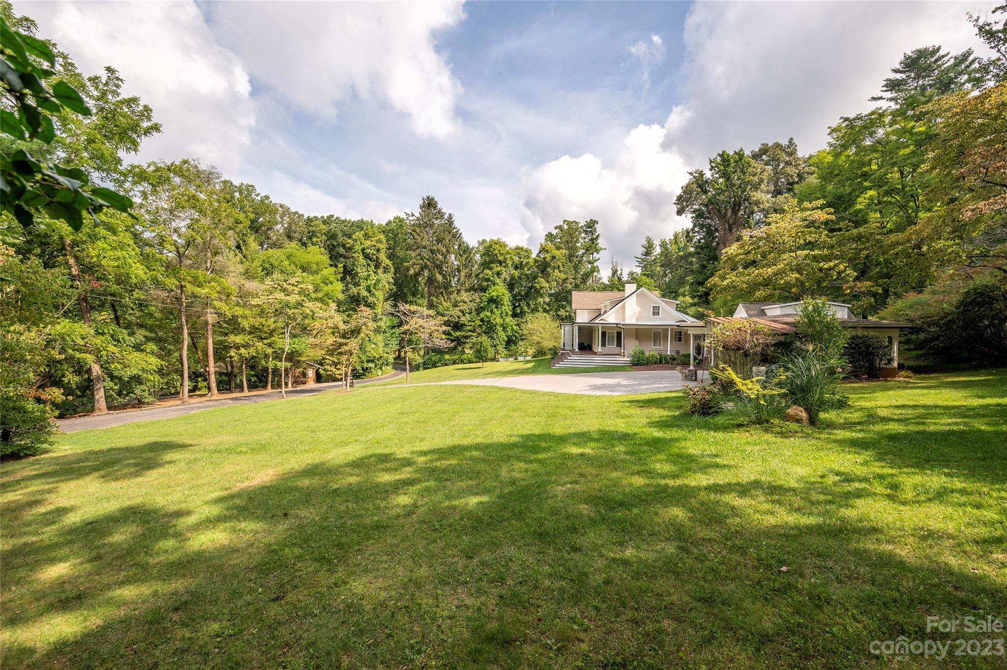 111 Rathfarnham Circle Property Photo 40