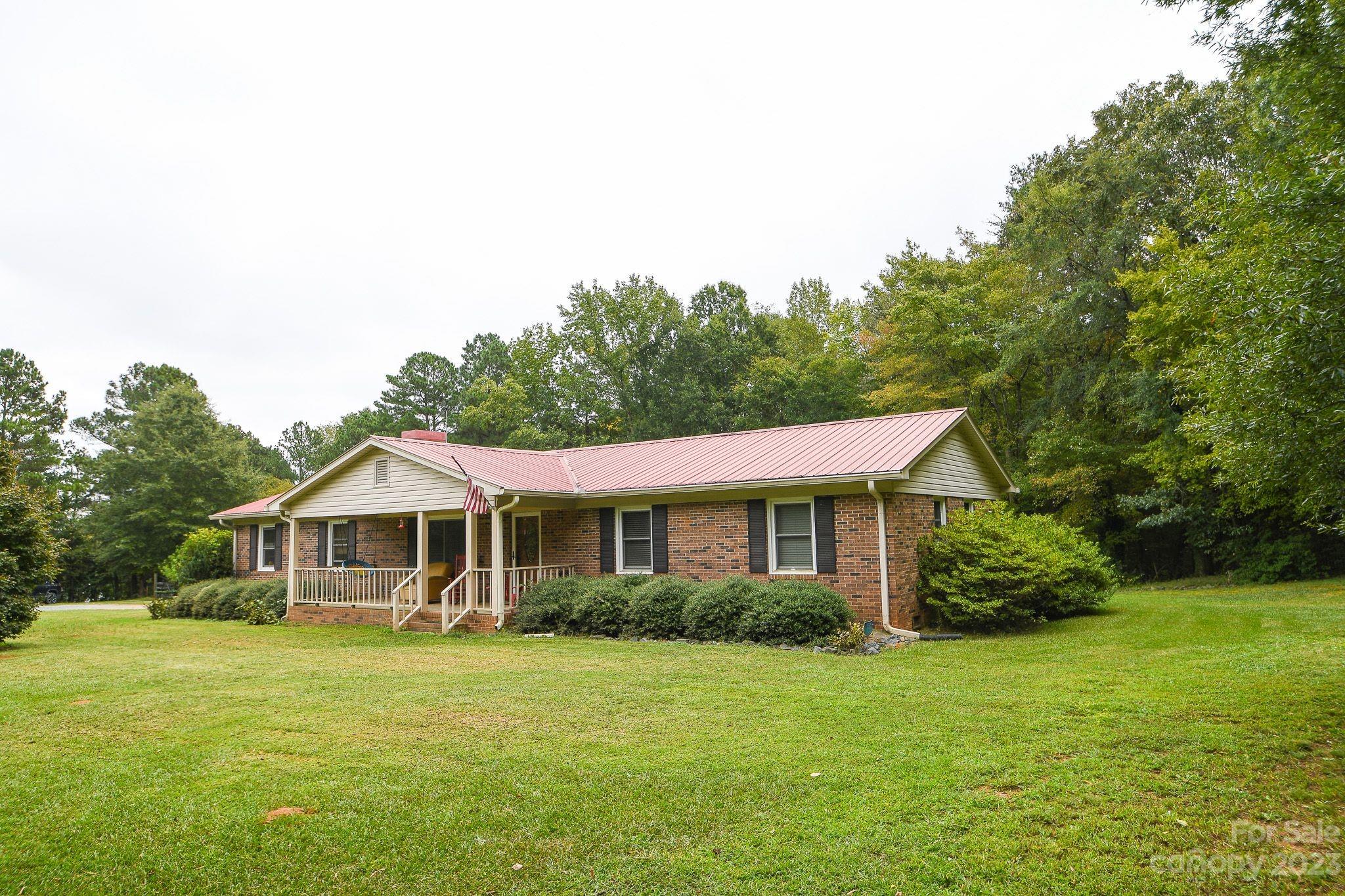 1106 Clarksville Campground Road Property Photo