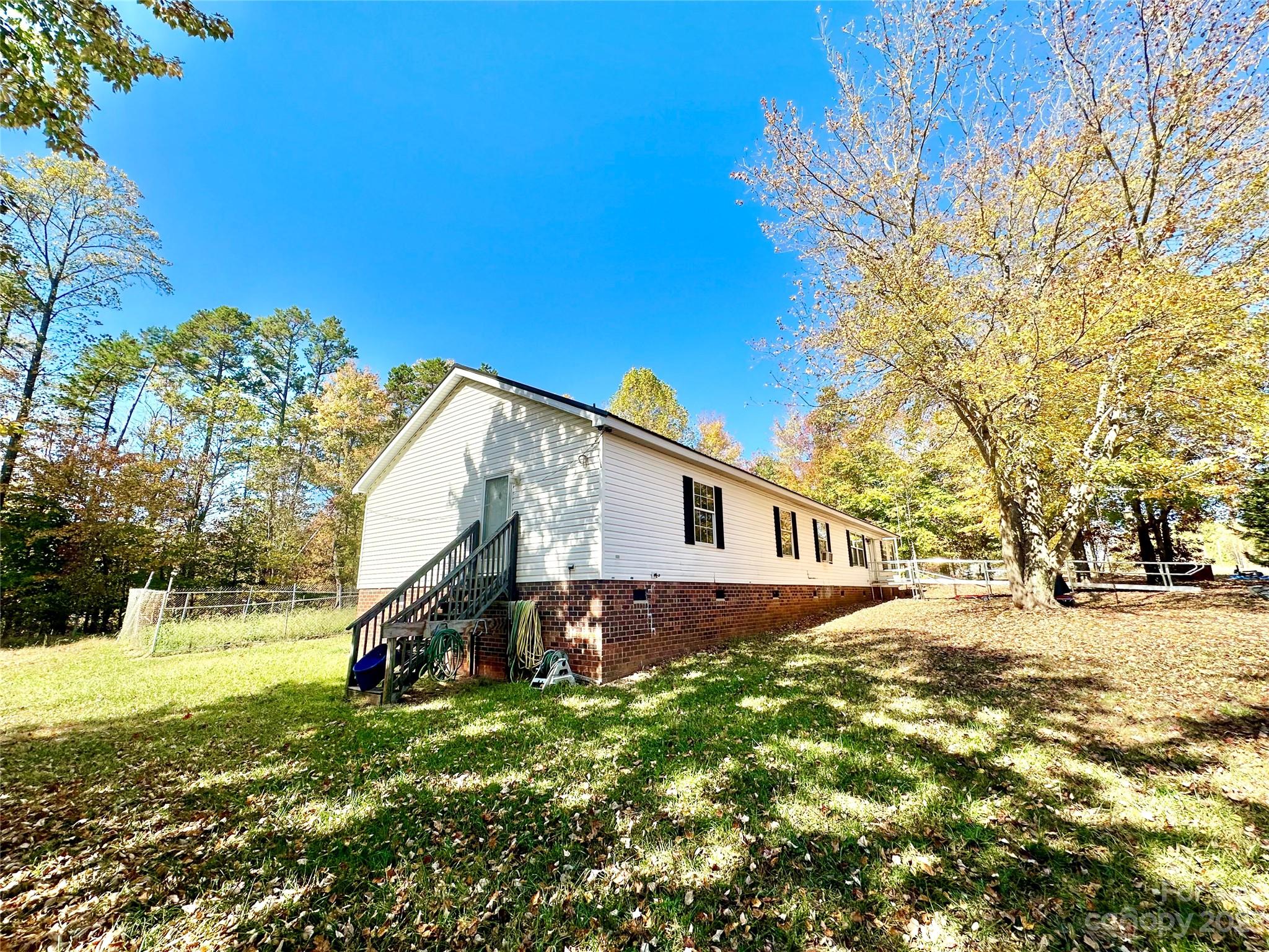 276 Ostwalt Amity Road Property Photo 3