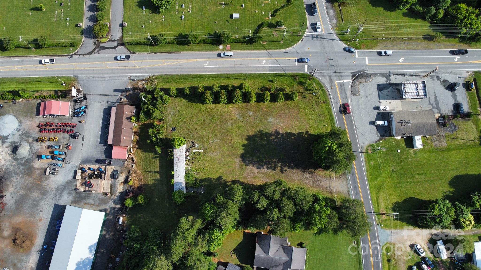 2 Irish Potato Road Property Photo 21