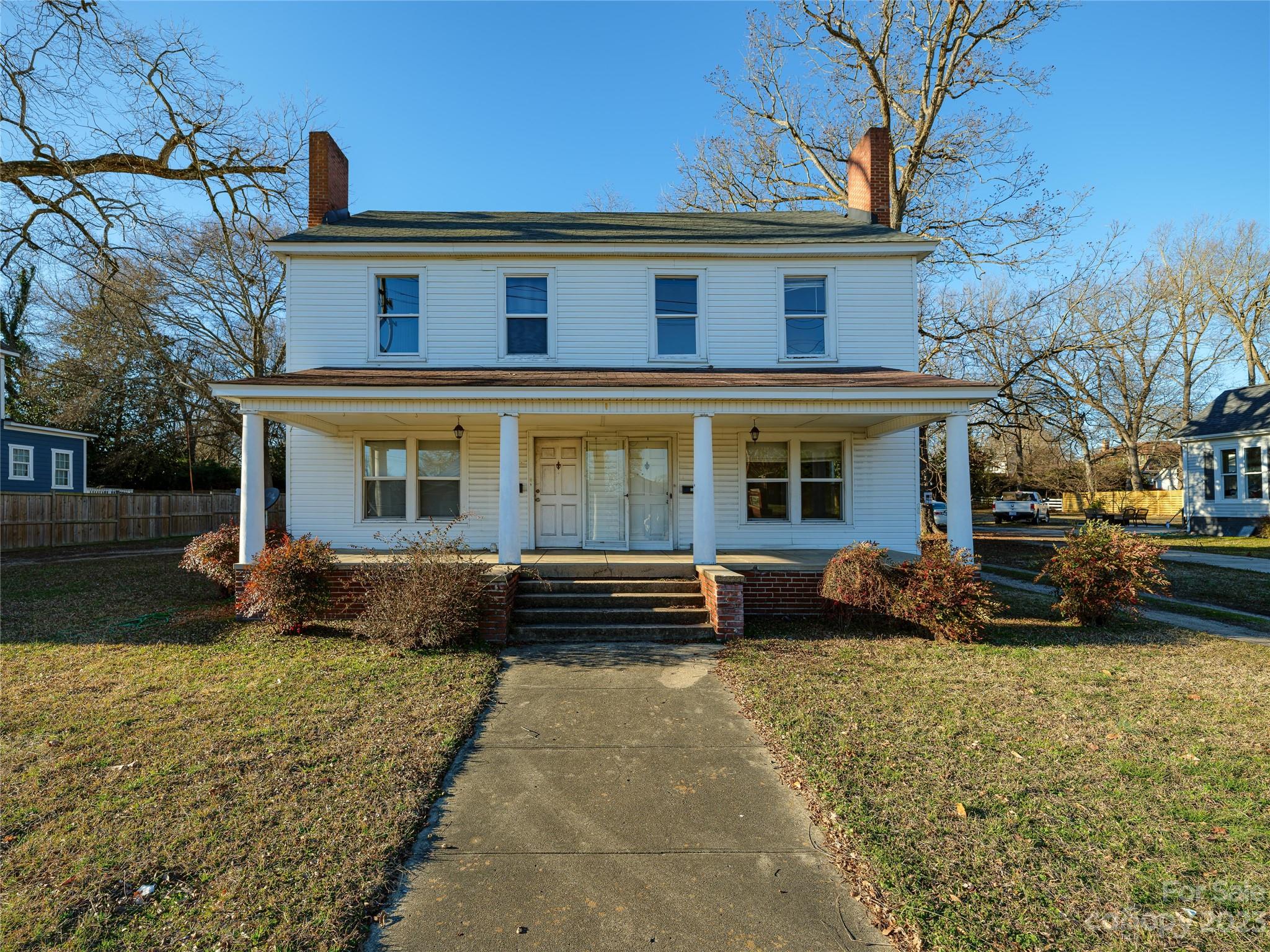 134 Saluda Street Property Photo