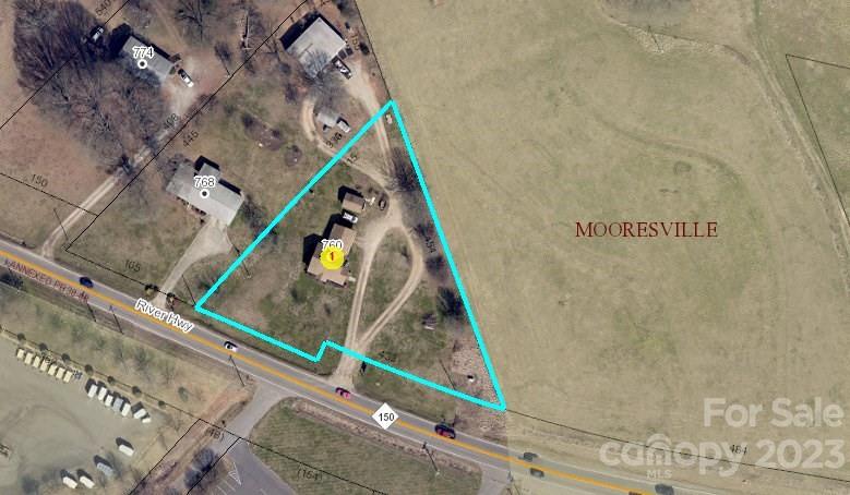760 River Highway Property Photo 2