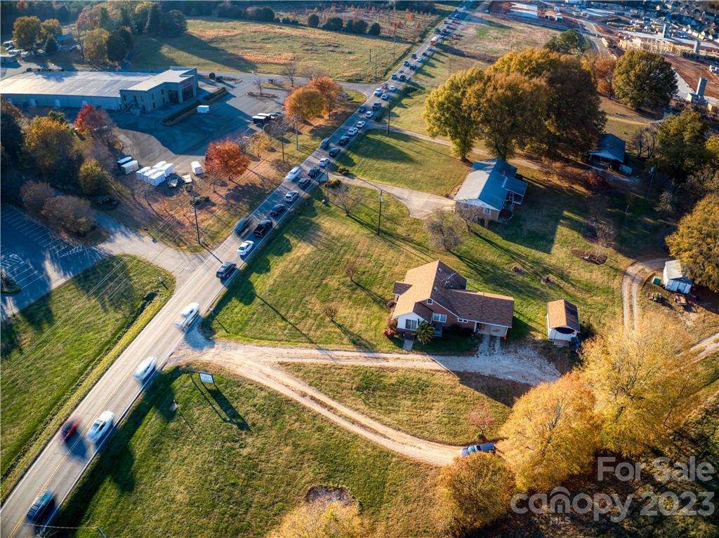 760 River Highway Property Photo 20