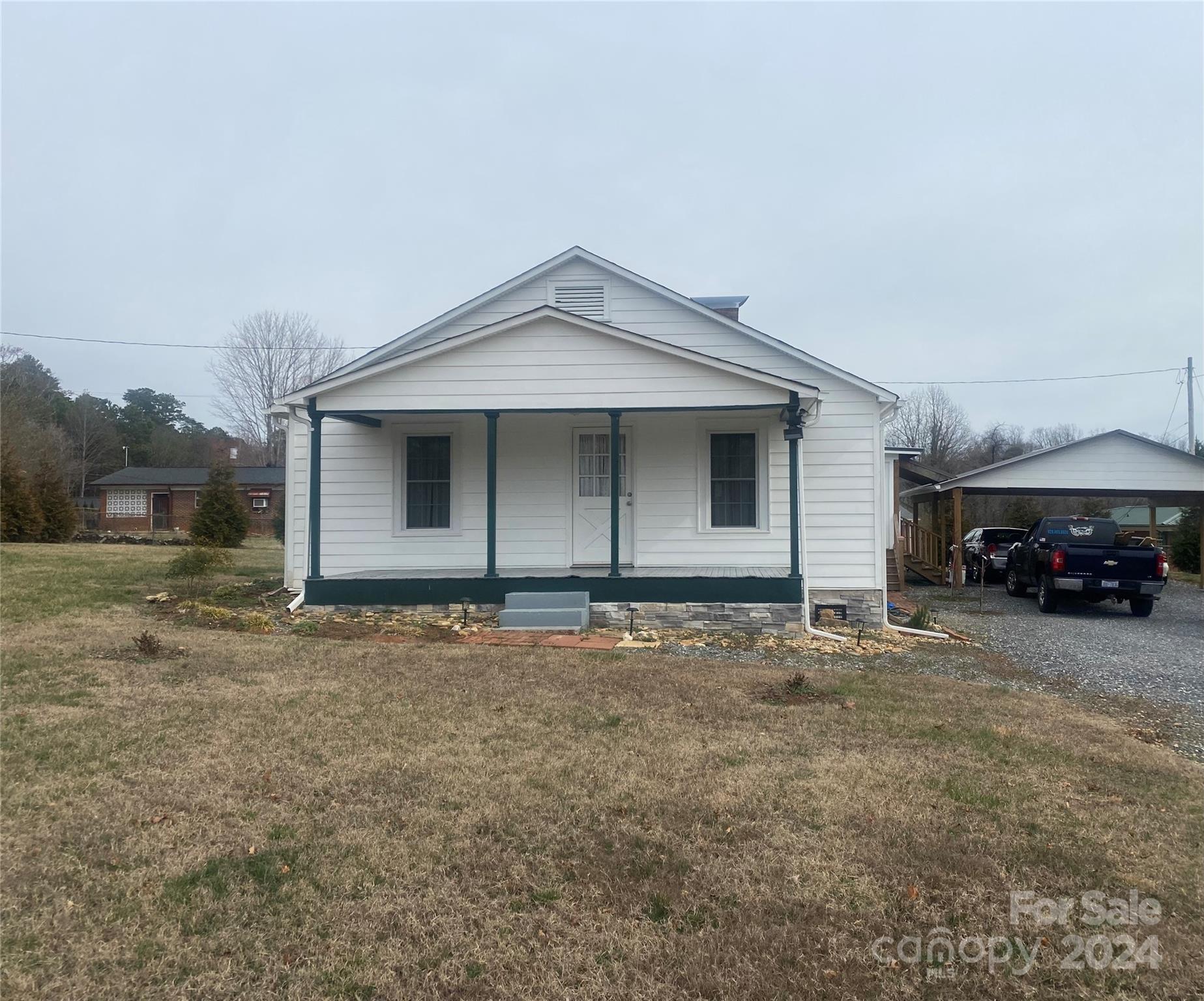 5054 Turner Road Property Photo