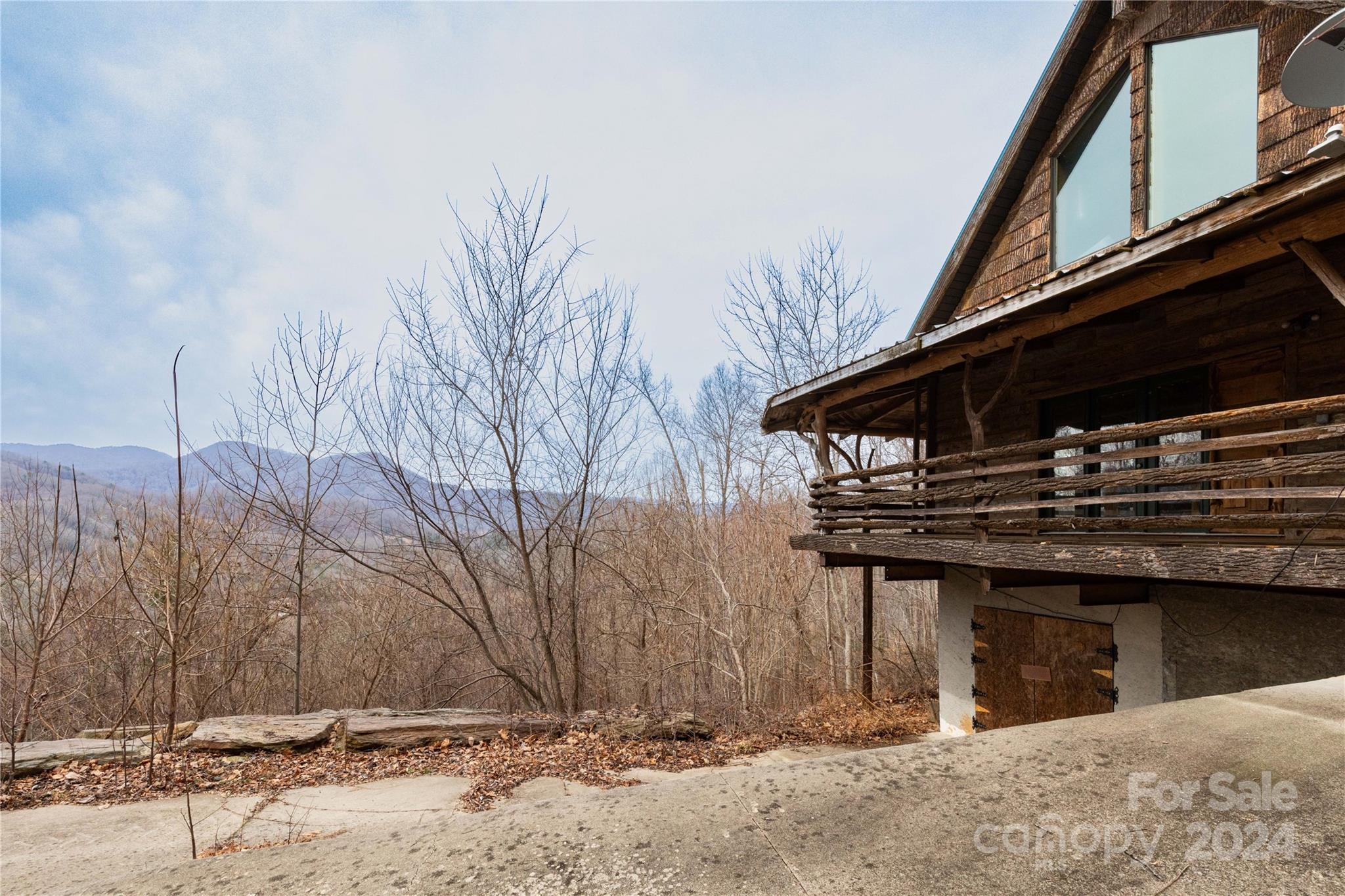 298 S Turkey Creek Road Property Photo 11