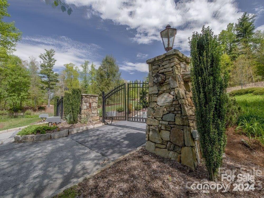 105 Crossvine Trail Property Photo 8