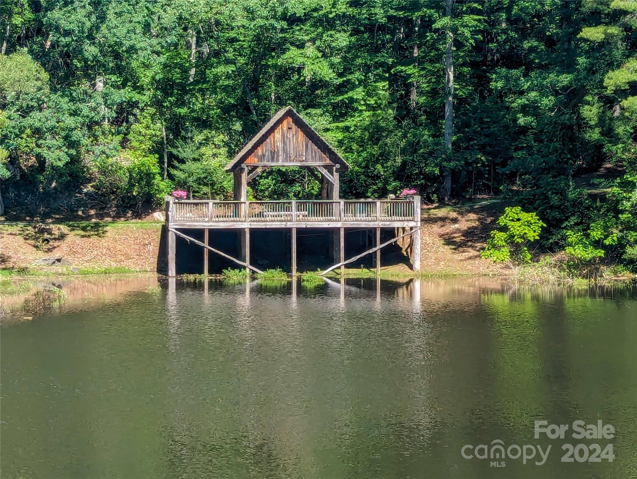 001 Shoal Pond Cove Property Photo 9