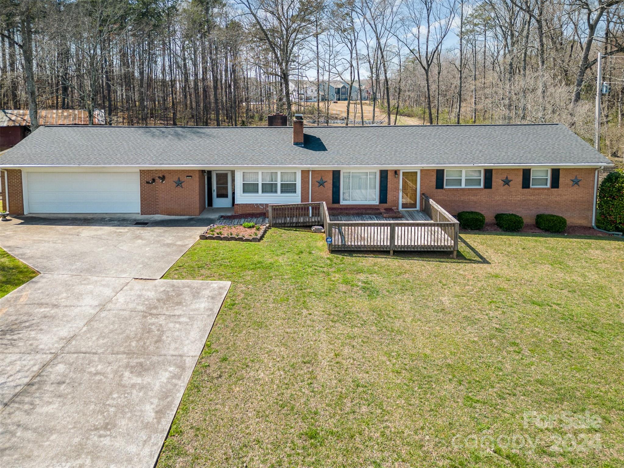 116 Will Helms Road Property Photo
